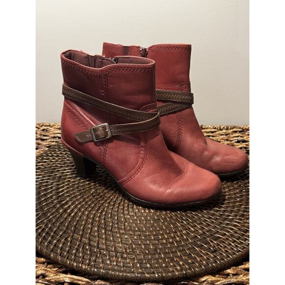 Rockport Cobb Ankle Boots Red Leather Women’s 8. 5 M Bootie Side Zip Winter Fall - Picture 1 of 10